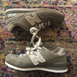 Women’s New Balance 574 Gray Sneakers